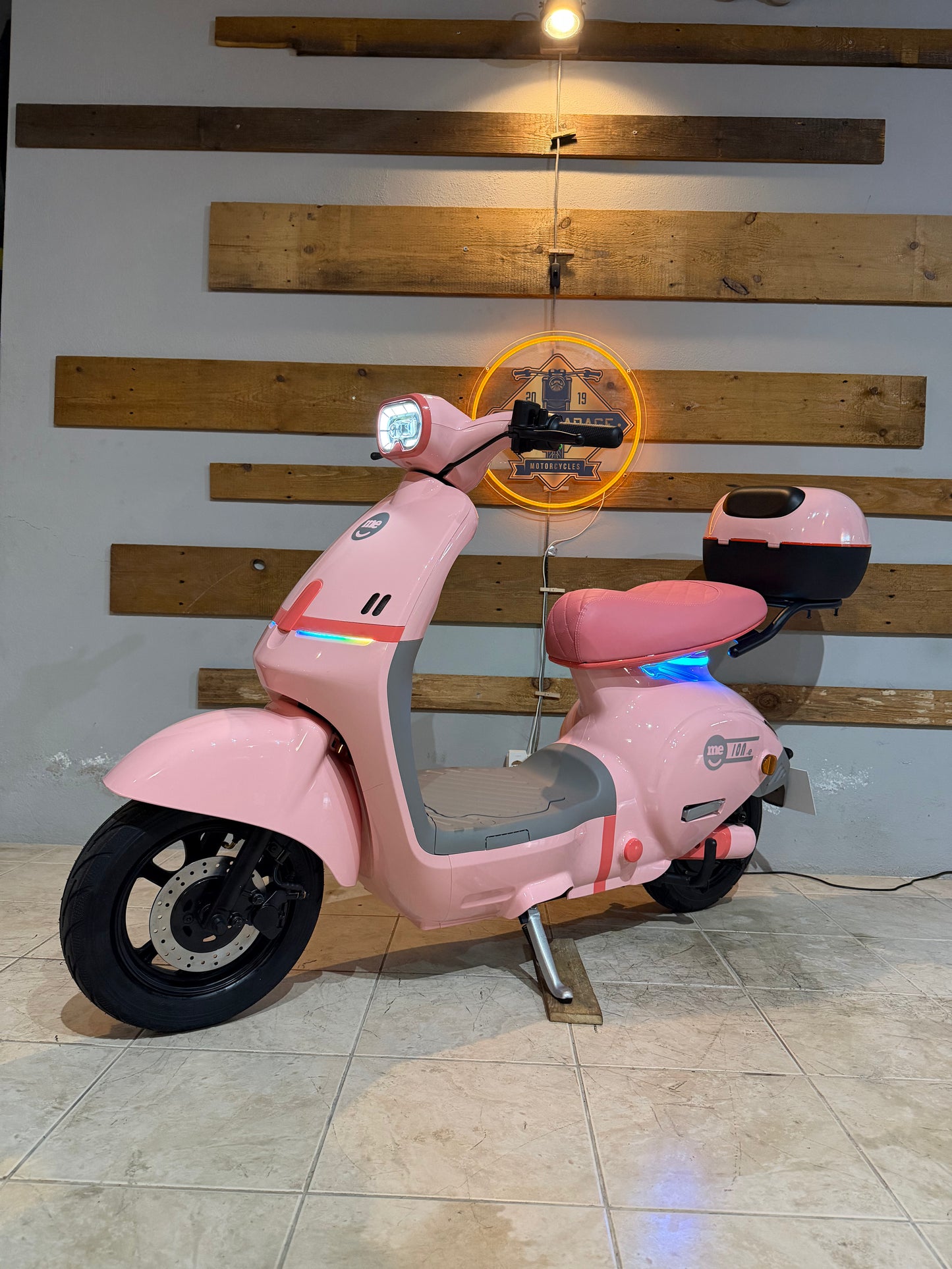 Scooter Elétrica Sem Carta M.E.  Ion Lítio