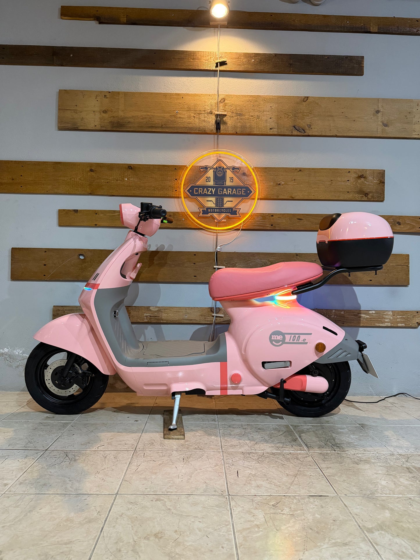 Scooter Elétrica Sem Carta M.E.  Ion Lítio