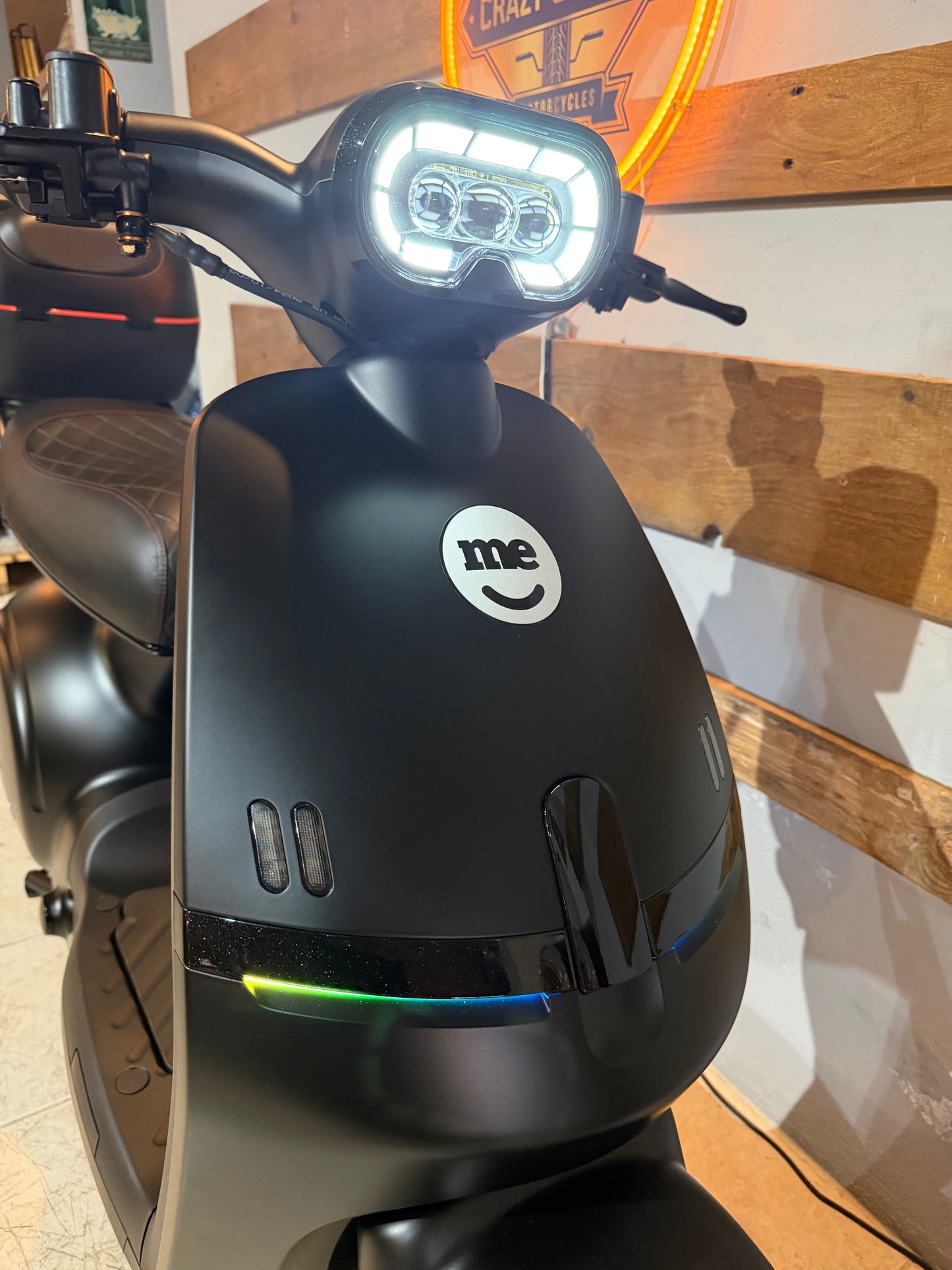 Scooter Elétrica Sem Carta M.E.  Ion Lítio