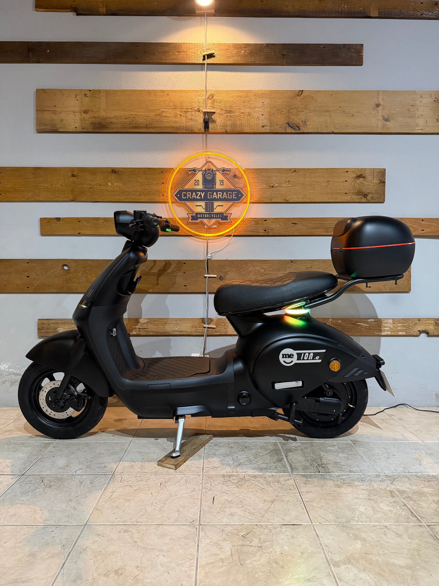 Scooter Elétrica Sem Carta M.E.  Ion Lítio