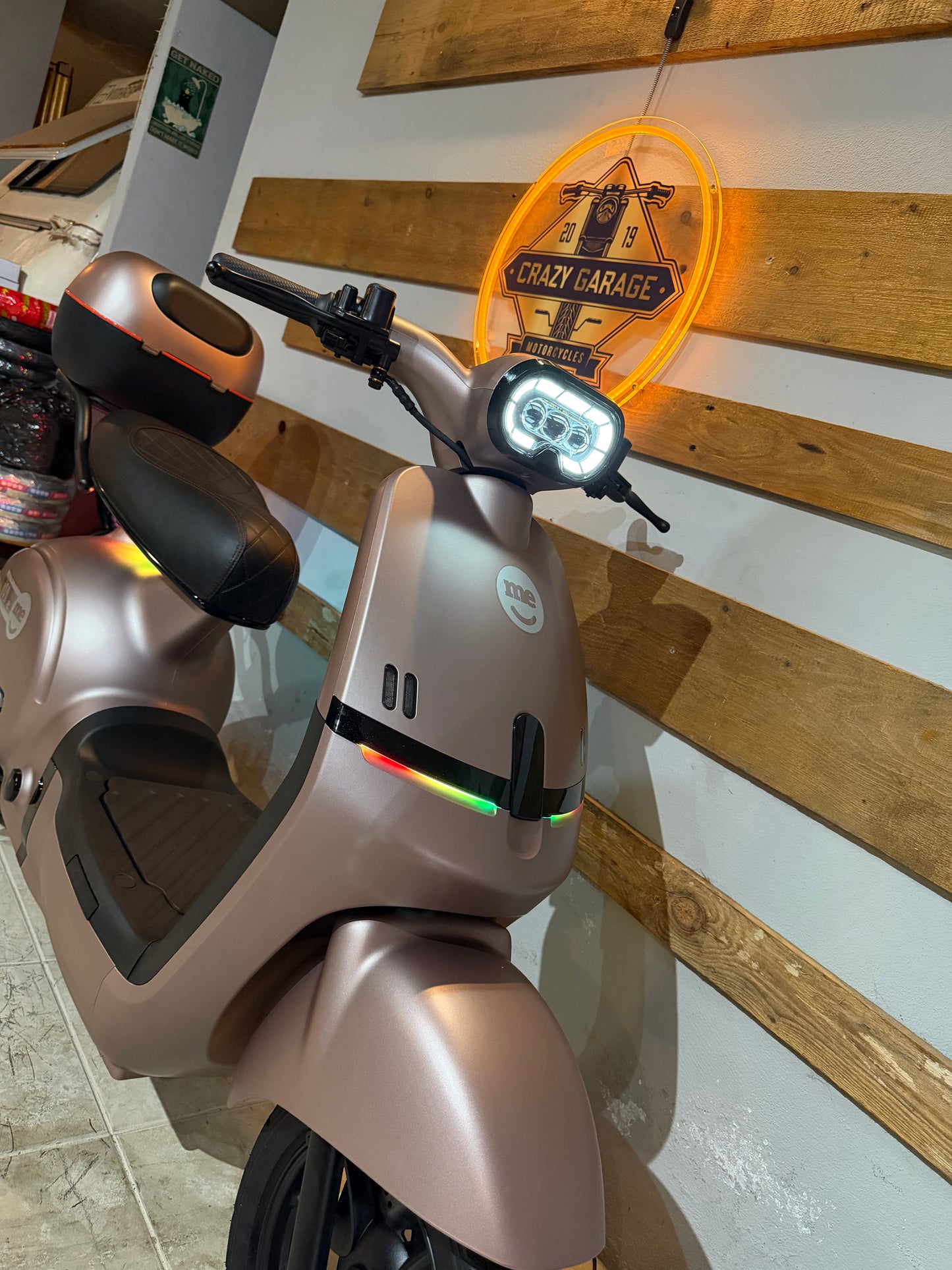 Scooter Elétrica Sem Carta M.E.  Ion Lítio