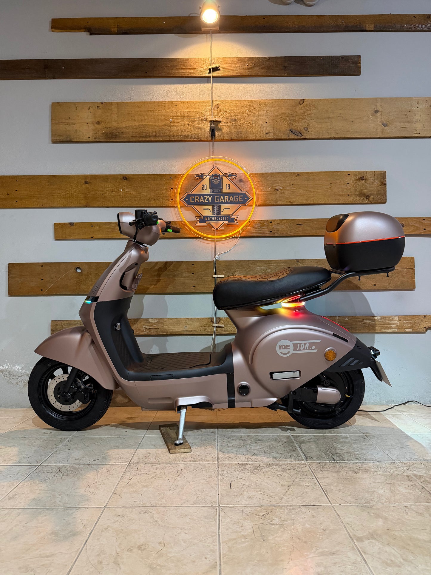 Scooter Elétrica Sem Carta M.E.  Ion Lítio