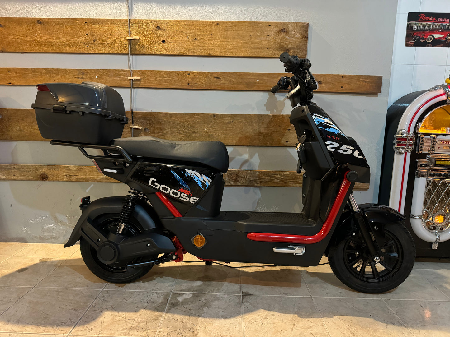 Scooter Elétrica Vortex 72V Mig Preto