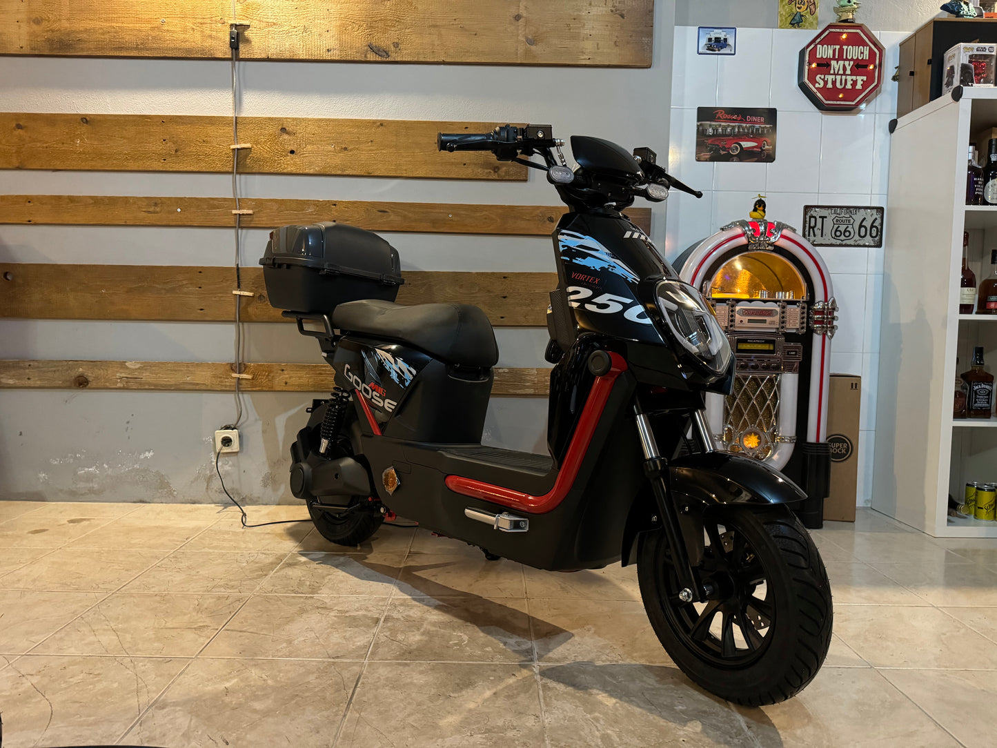 Scooter Elétrica Vortex 72V Mig Preto