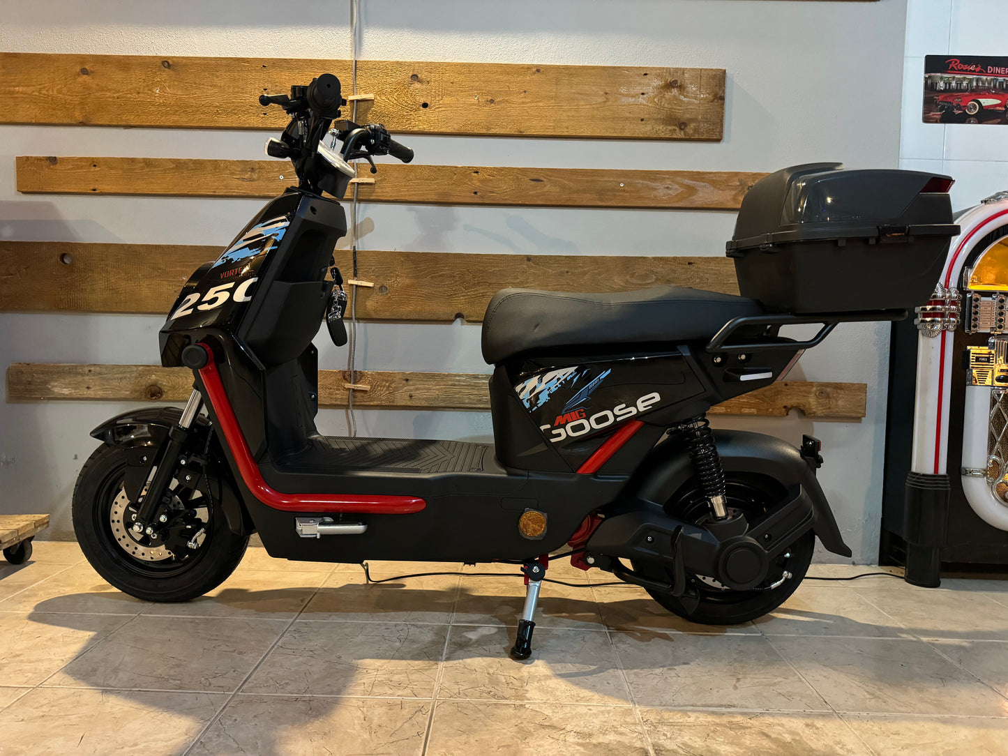 Scooter Elétrica Vortex 72V Mig Preto