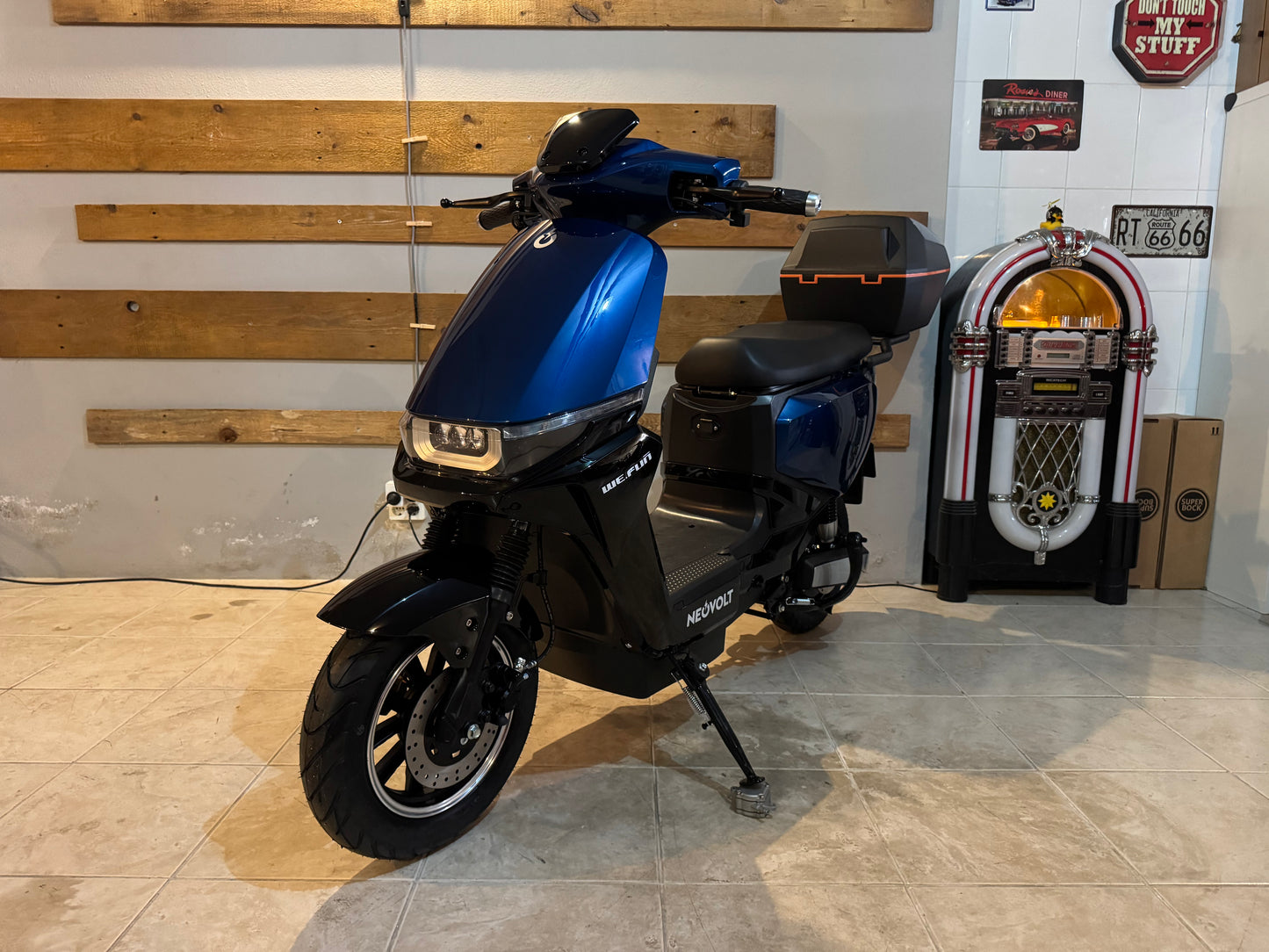 Scooter Elétrica NeoVolt We-Fun