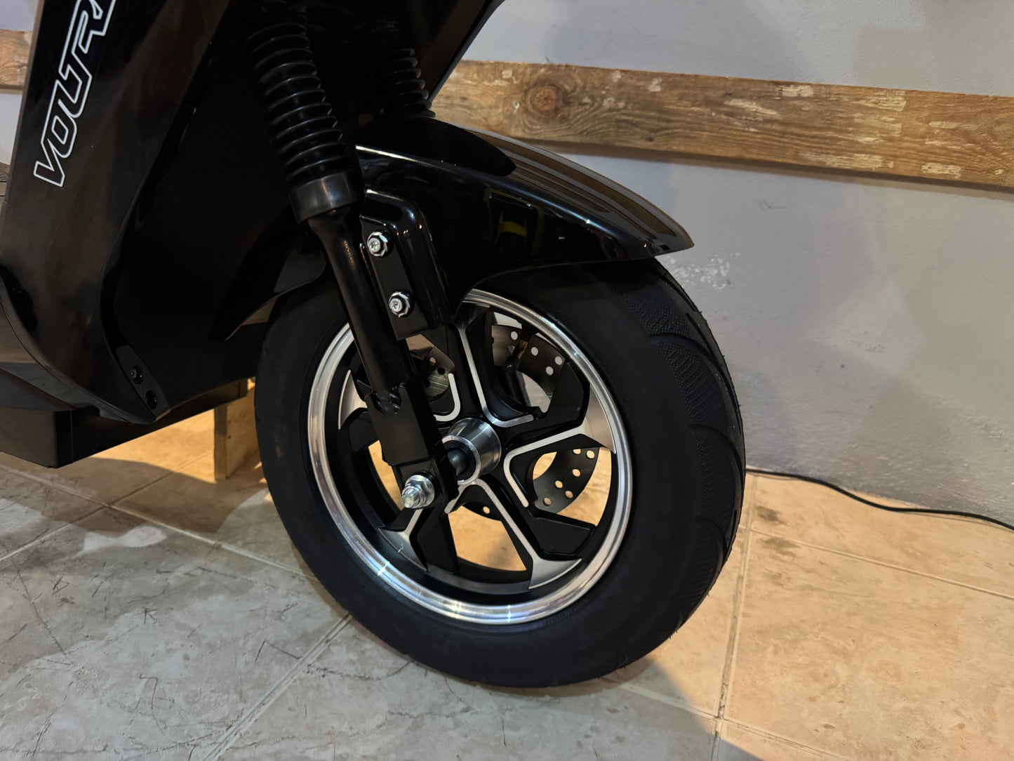 Scooter Elétrica Voltrish Azores