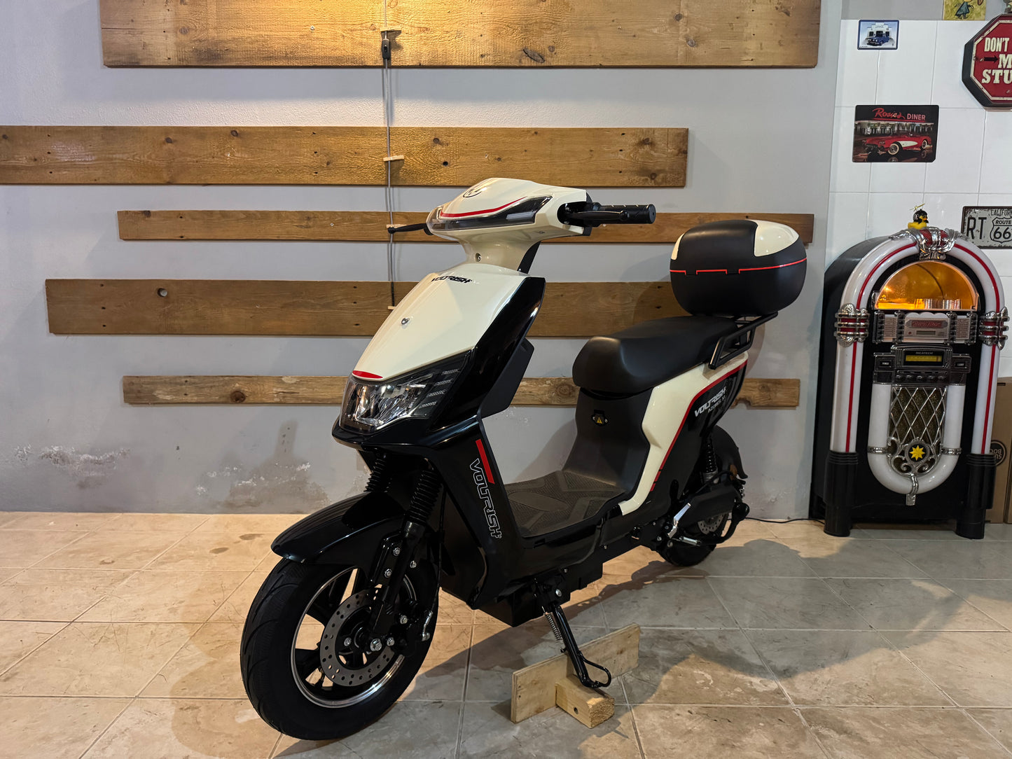 Scooter Elétrica Voltrish Azores
