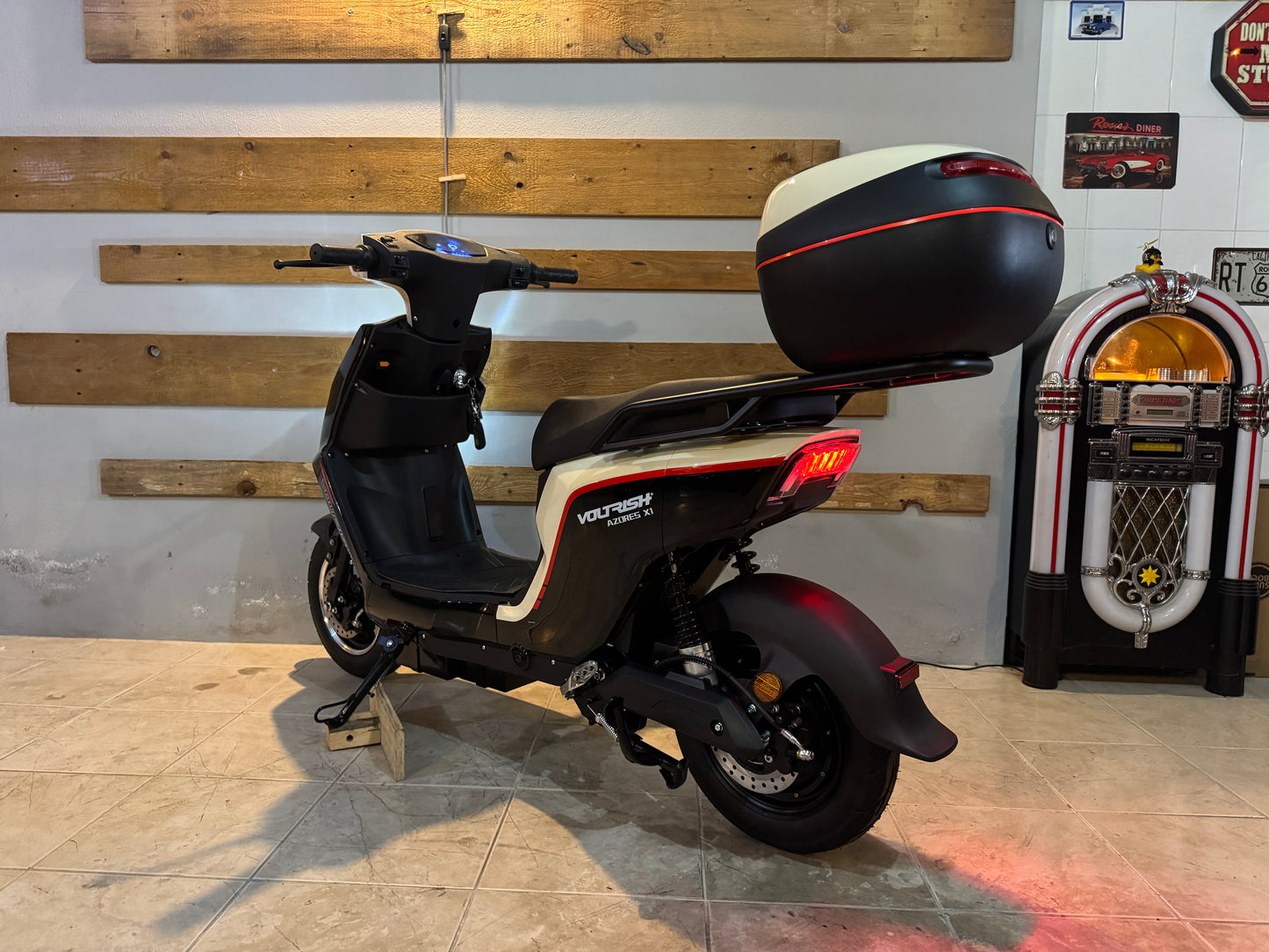 Scooter Elétrica Voltrish Azores