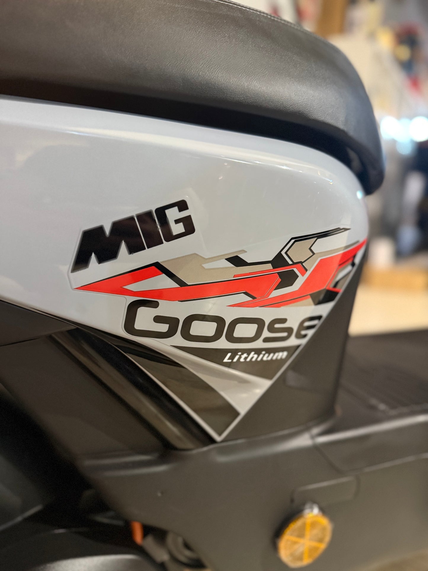 Scooter Elétrica Vortex 72V Mig Lítio Cinza