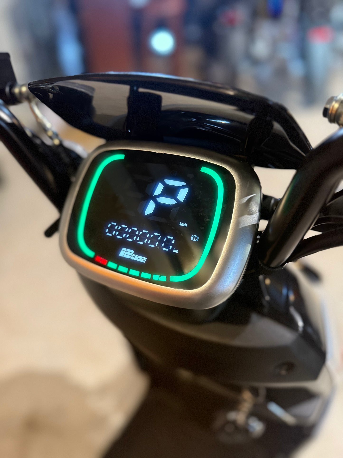Scooter Elétrica Vortex 72V Mig Lítio Cinza