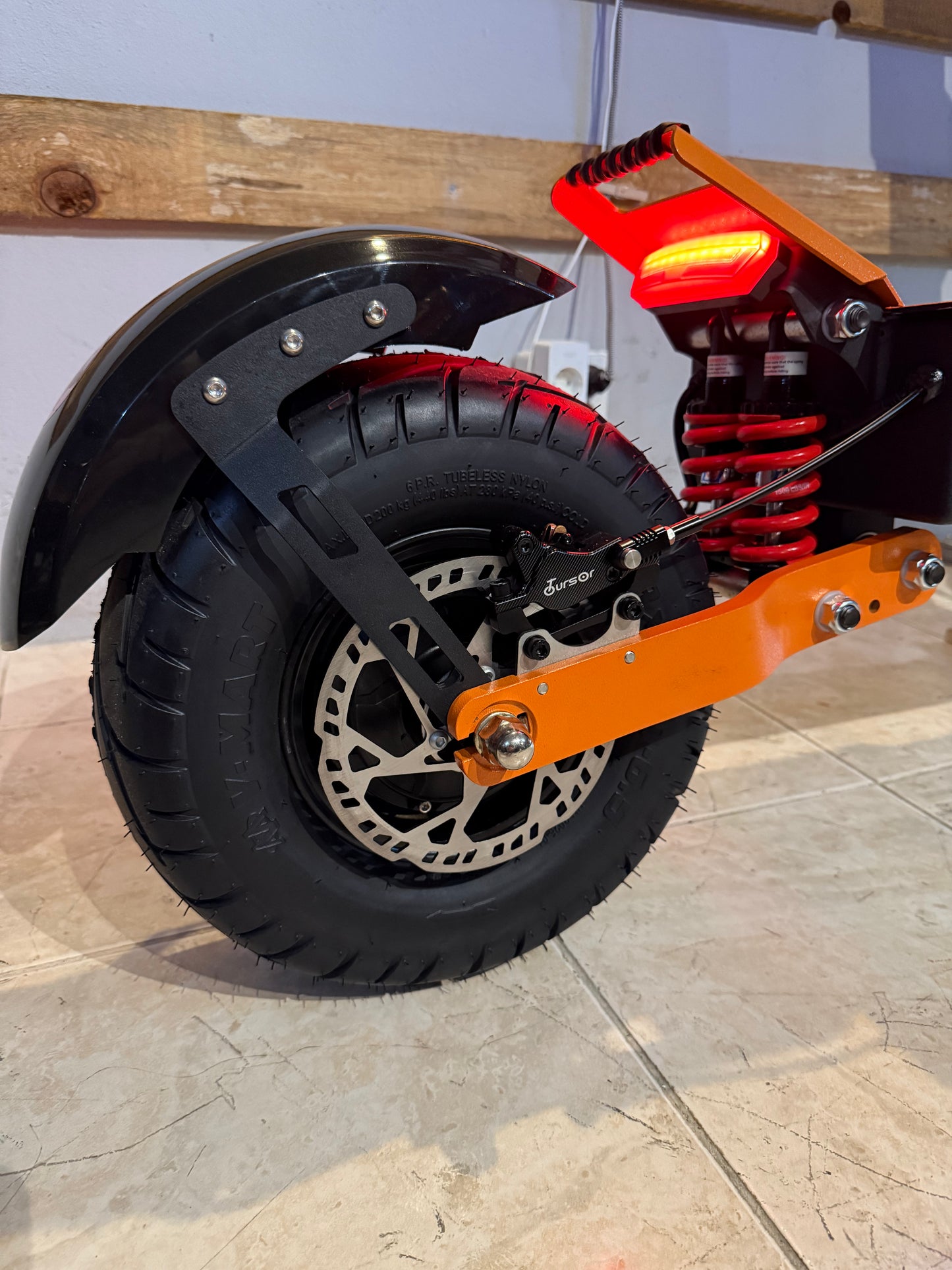 Trotinete Elétrica Toursor       10 000W