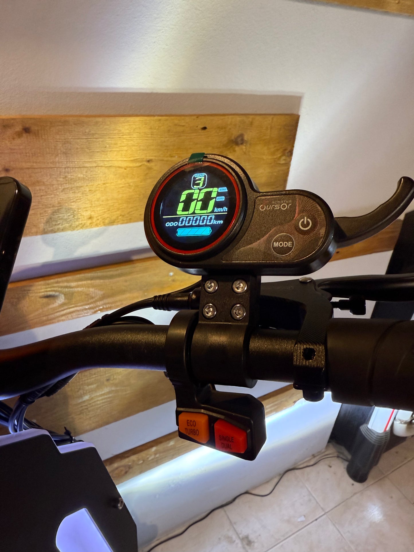 Trotinete Elétrica Toursor       10 000W