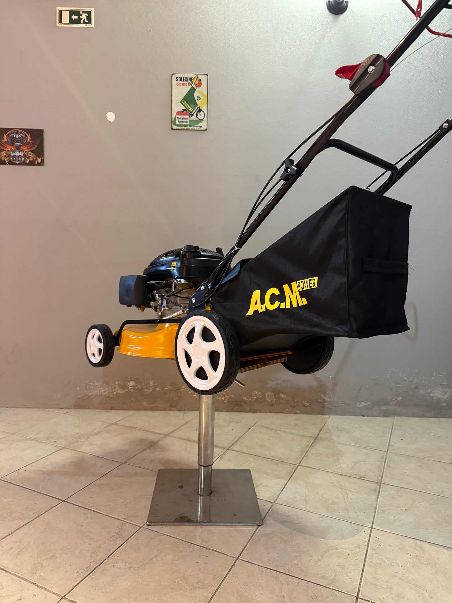 Corta Relva c/tracção A.C.M. Power