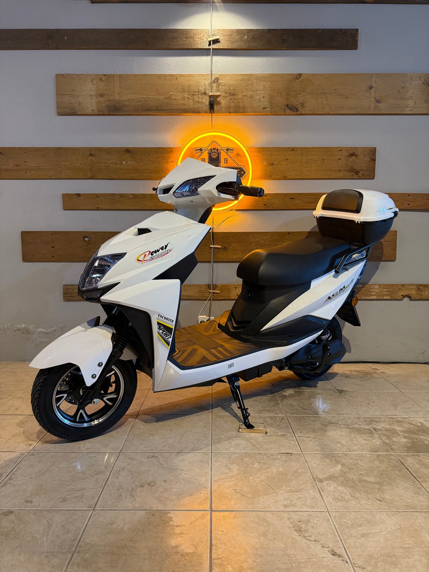 ACM Power ES-078   72V Branco