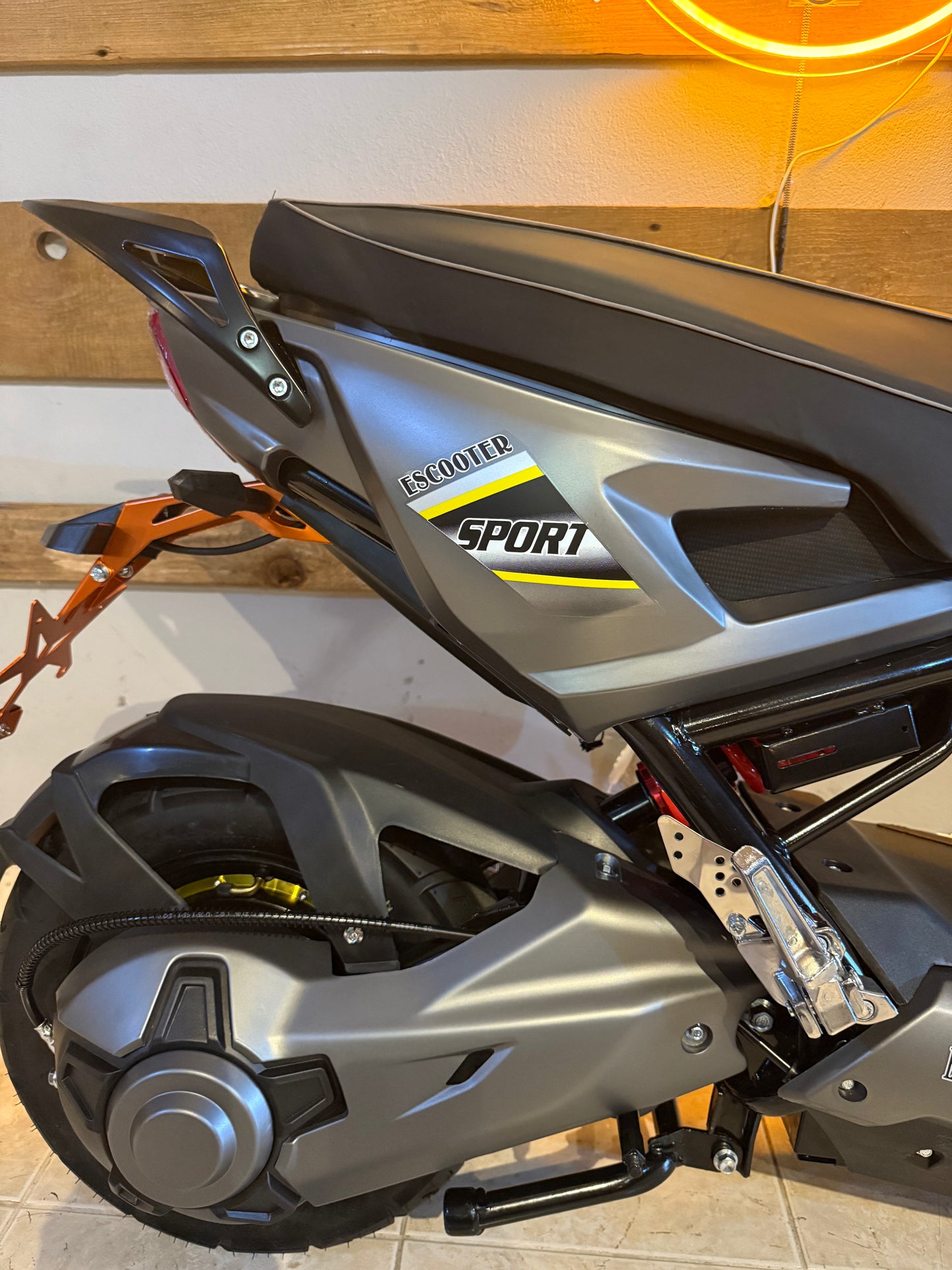 ACM Power ES049 Litio 72v 20 ah Scooter Elétrica