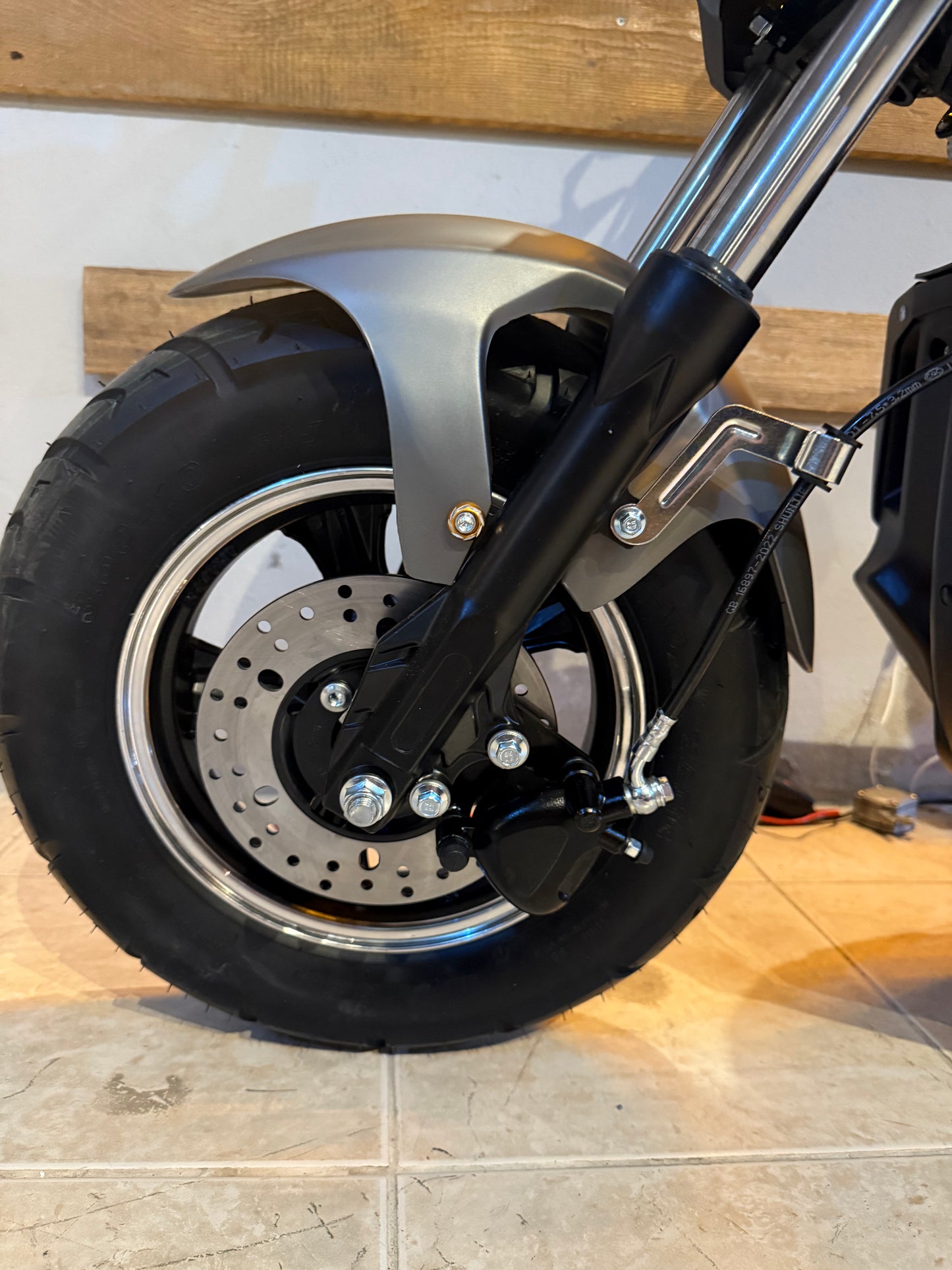 ACM Power ES049 Litio 72v 20 ah Scooter Elétrica