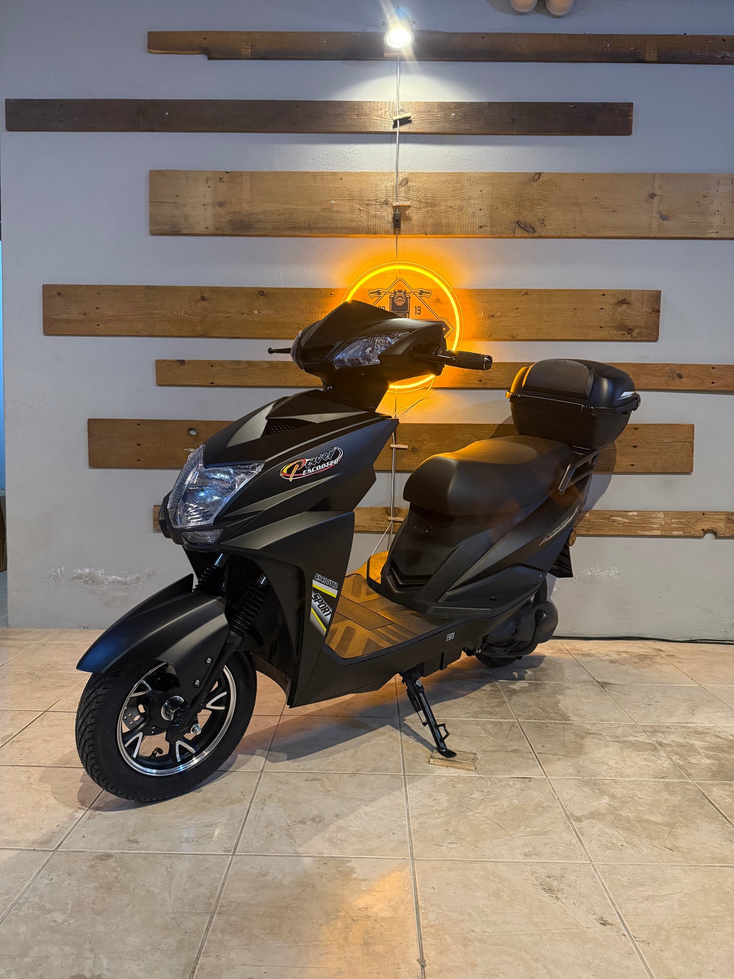 ACM Power ES-078   72V Preto