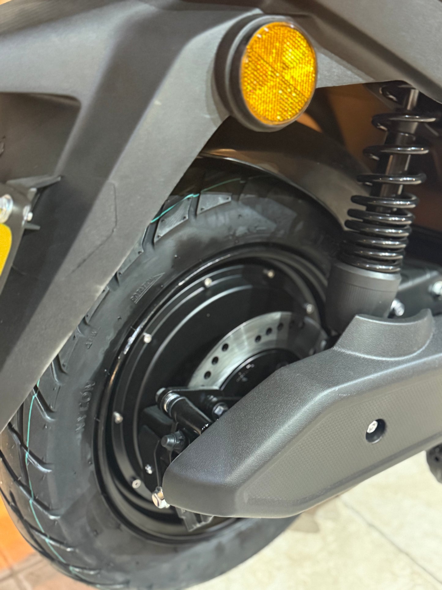 Scooter Elétrica NeoVolt We-Ride Cinzento 72V