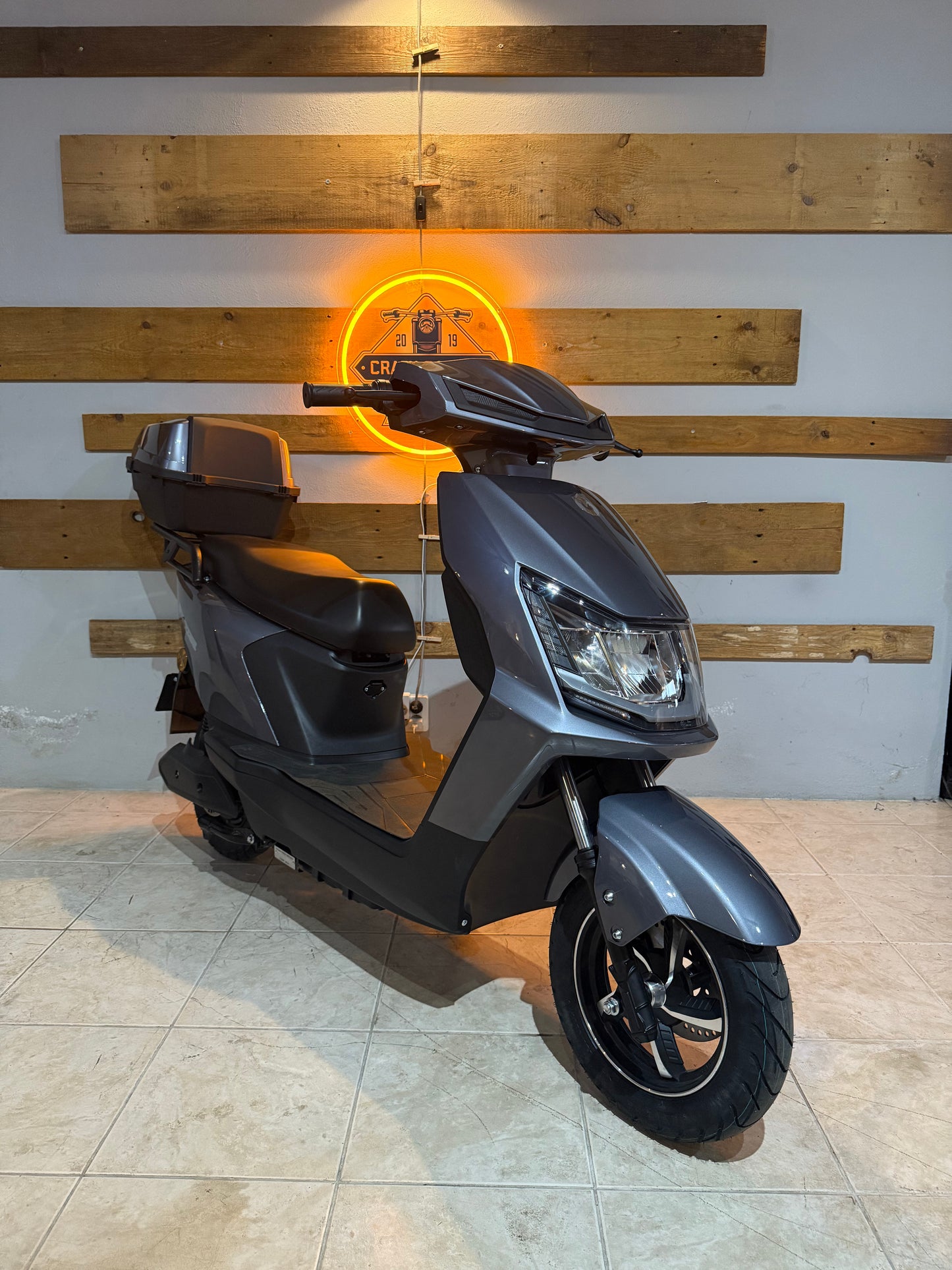 Scooter Elétrica NeoVolt We-Ride Cinzento 72V