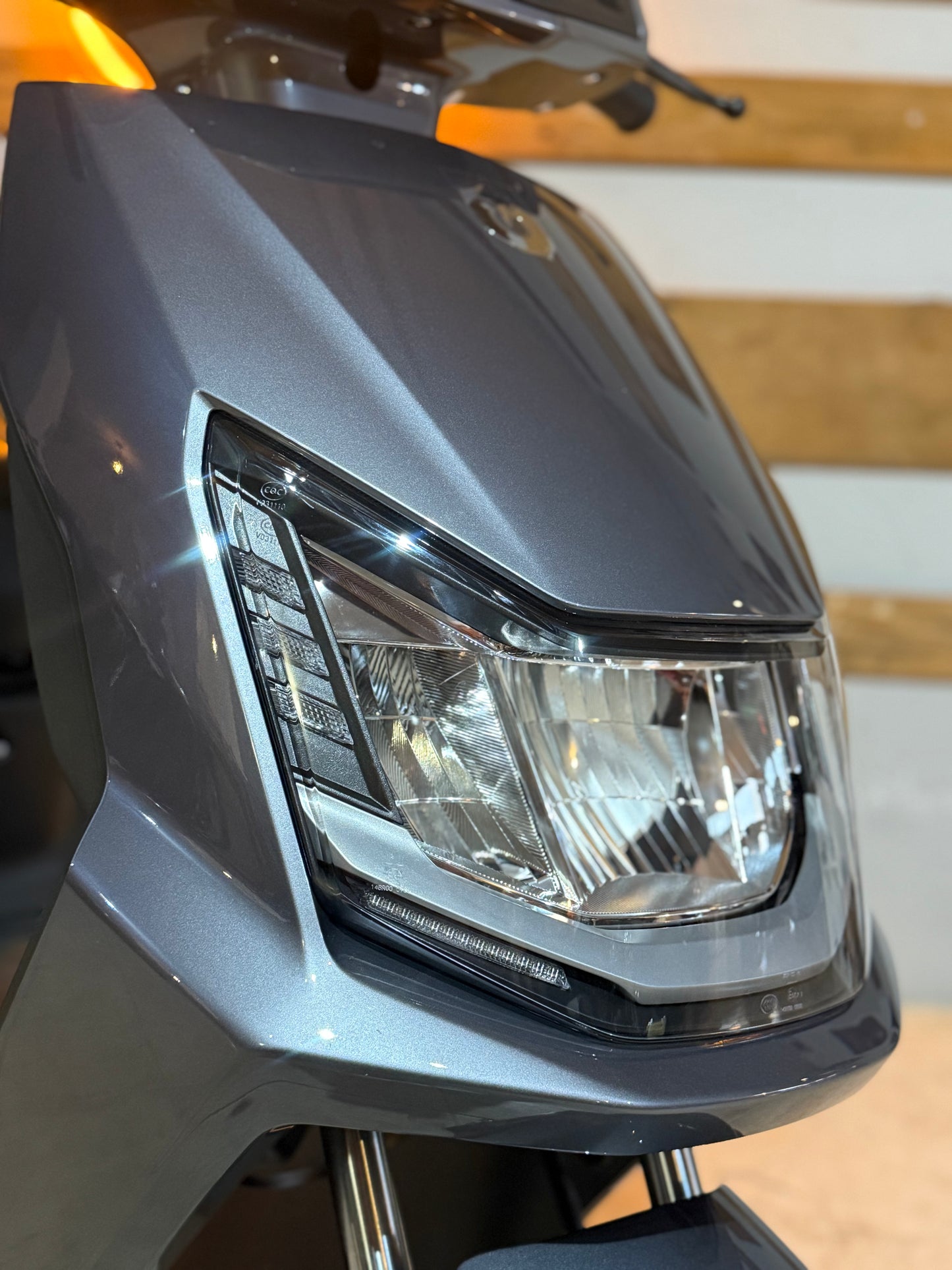 Scooter Elétrica NeoVolt We-Ride Cinzento 72V