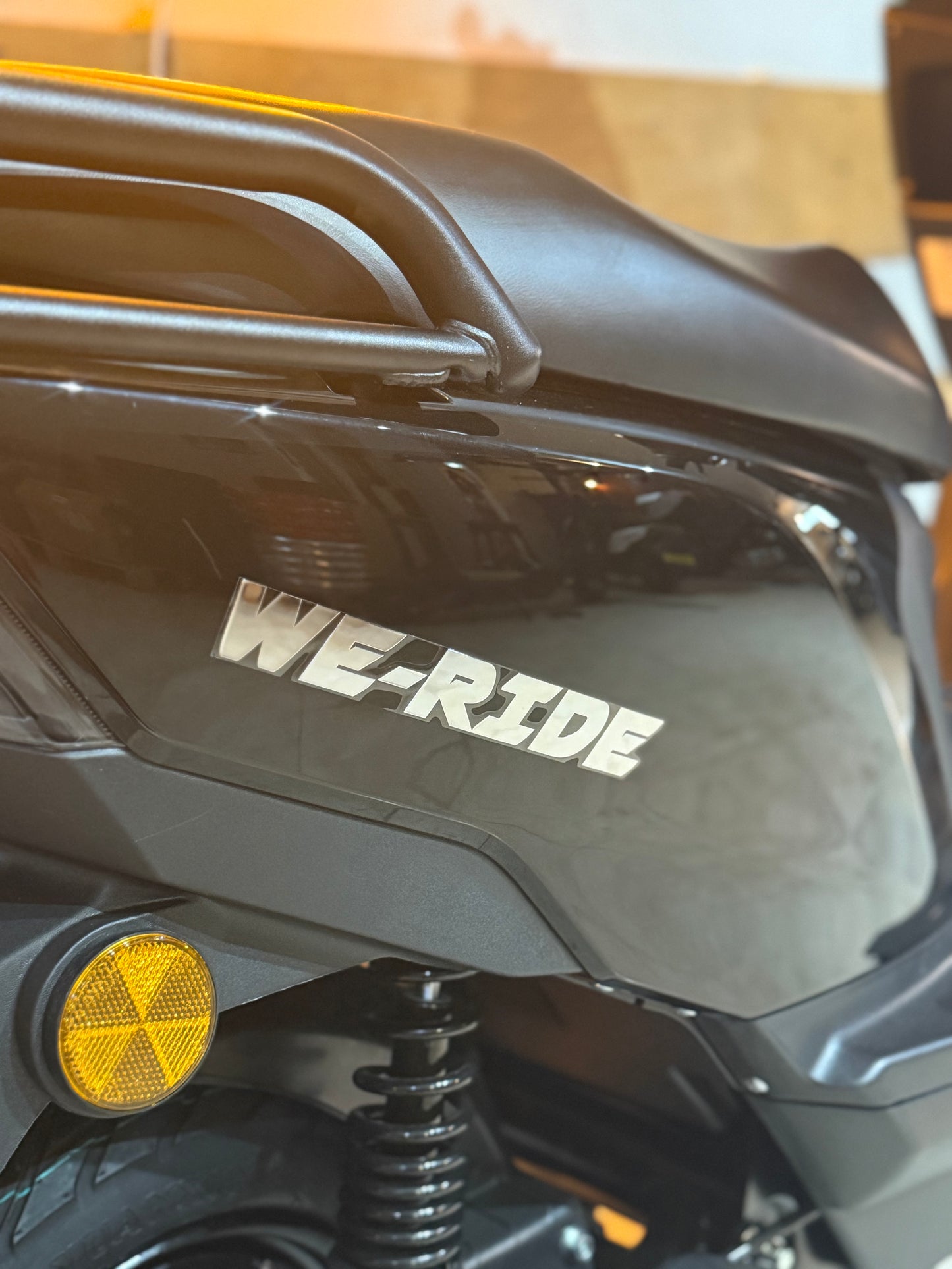 Scooter Elétrica NeoVolt We-Ride Preto 72V