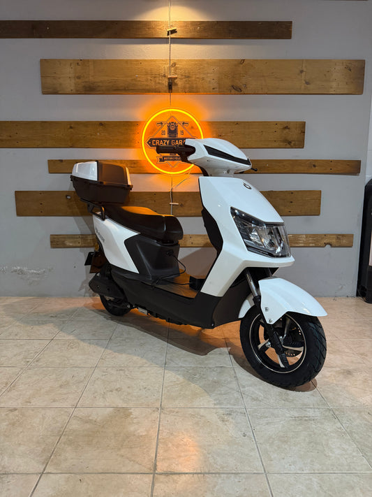 Scooter Elétrica NeoVolt We-Ride Branco 72V