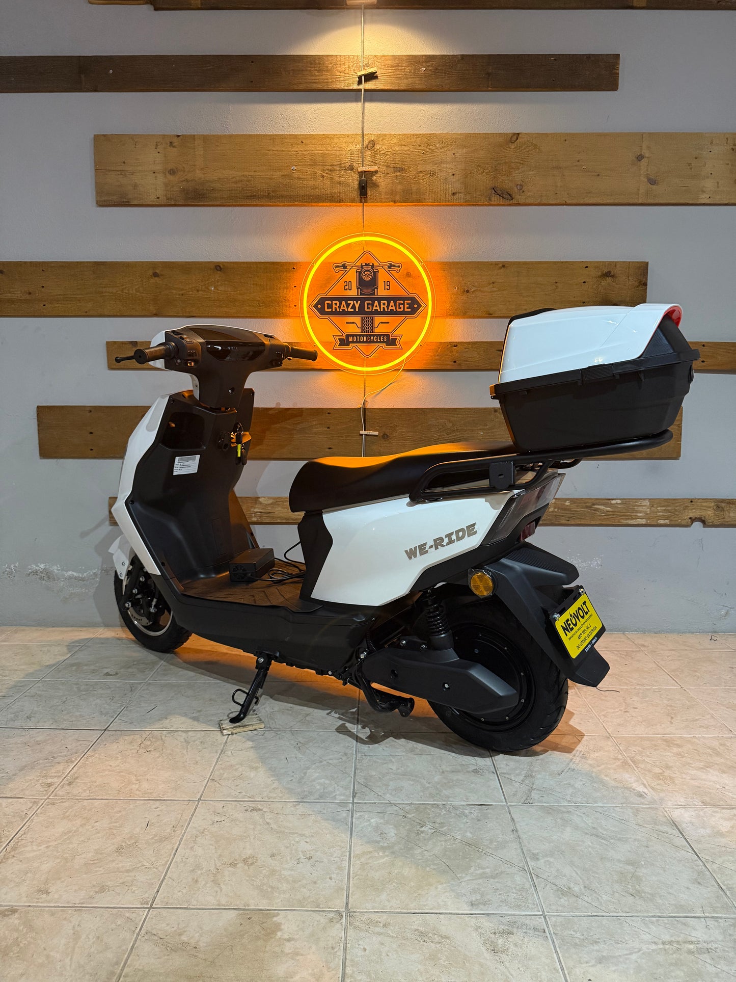 Scooter Elétrica NeoVolt We-Ride Branco 72V