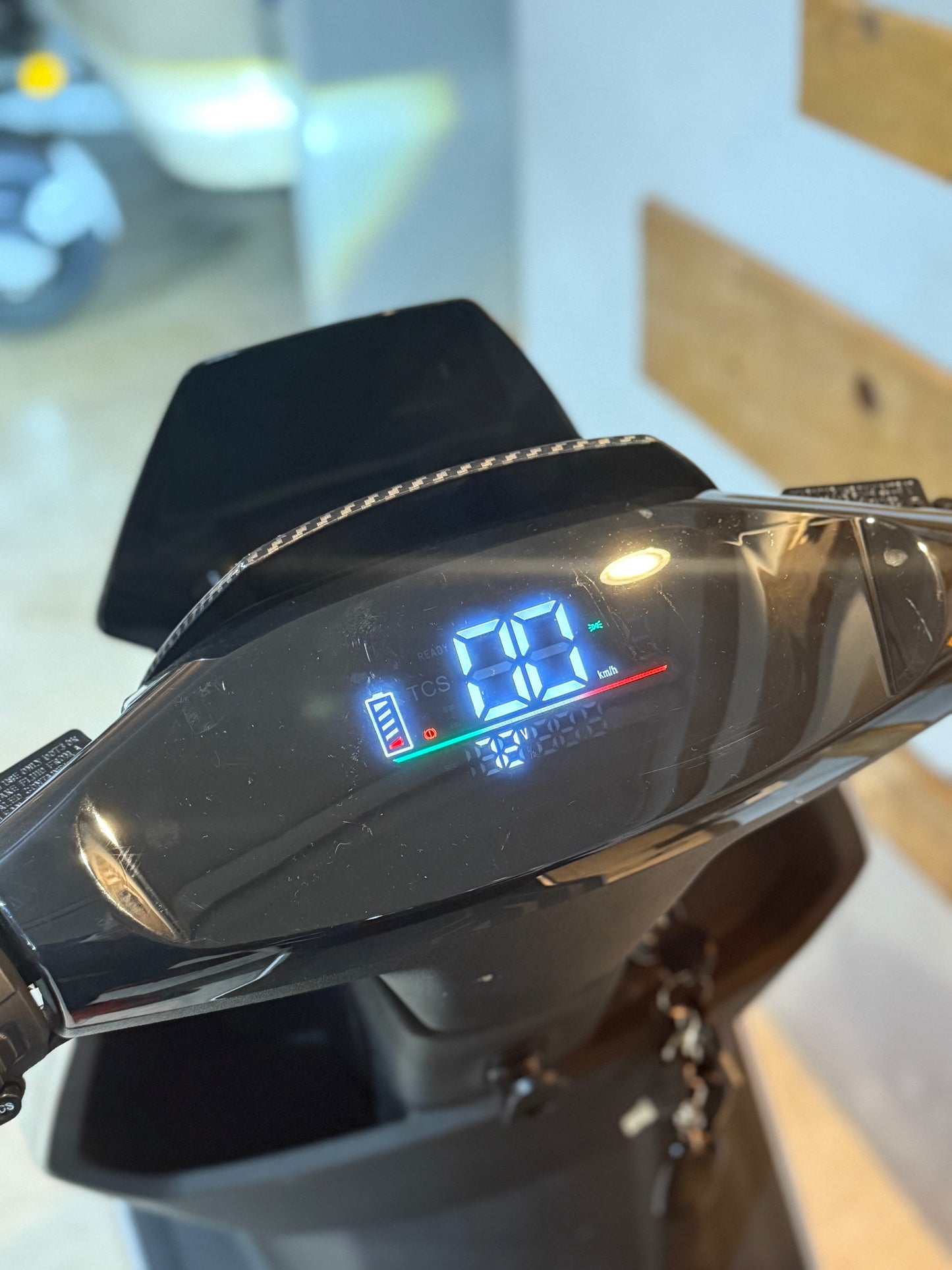 XEC Simon 25 OFERTA DE VALE DE 150€