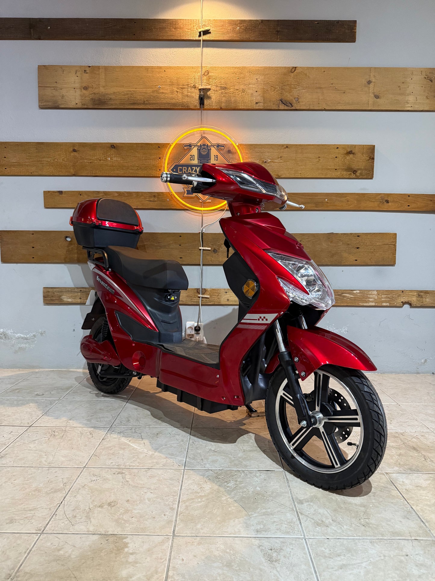 Scooter Elétrica Seventeen Classic