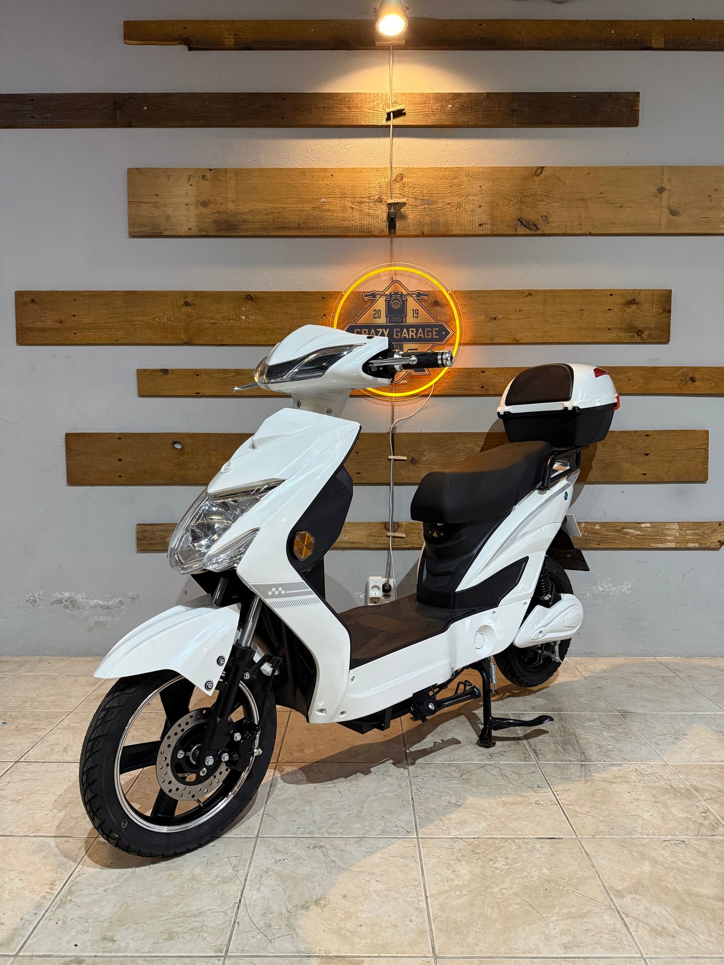 Scooter Elétrica Seventeen Classic