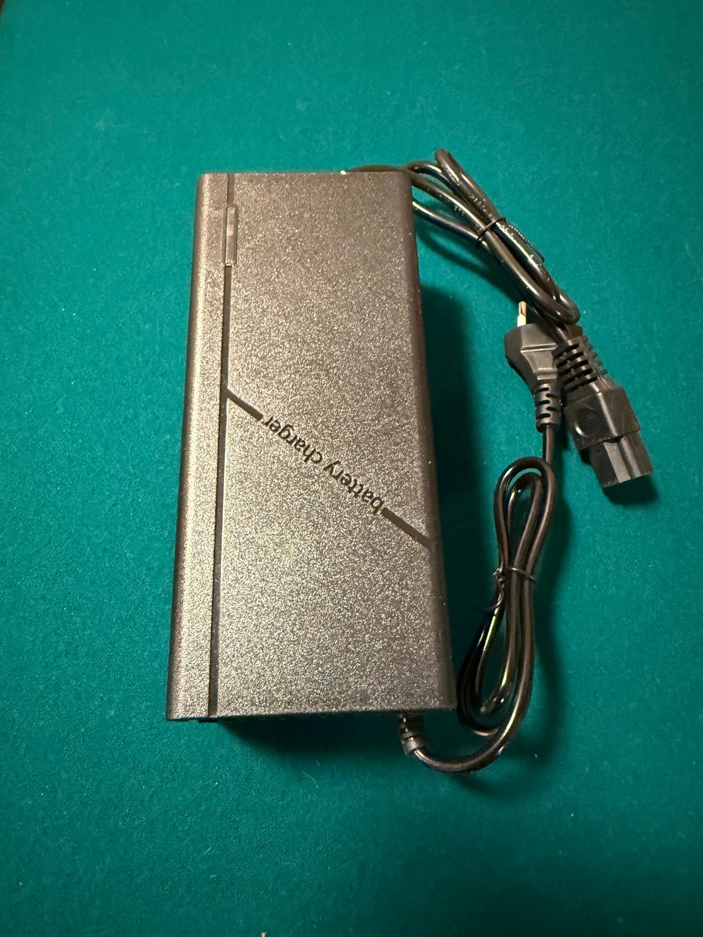 Bateria Lítio 60V  20/25/30 AH C/Carregador