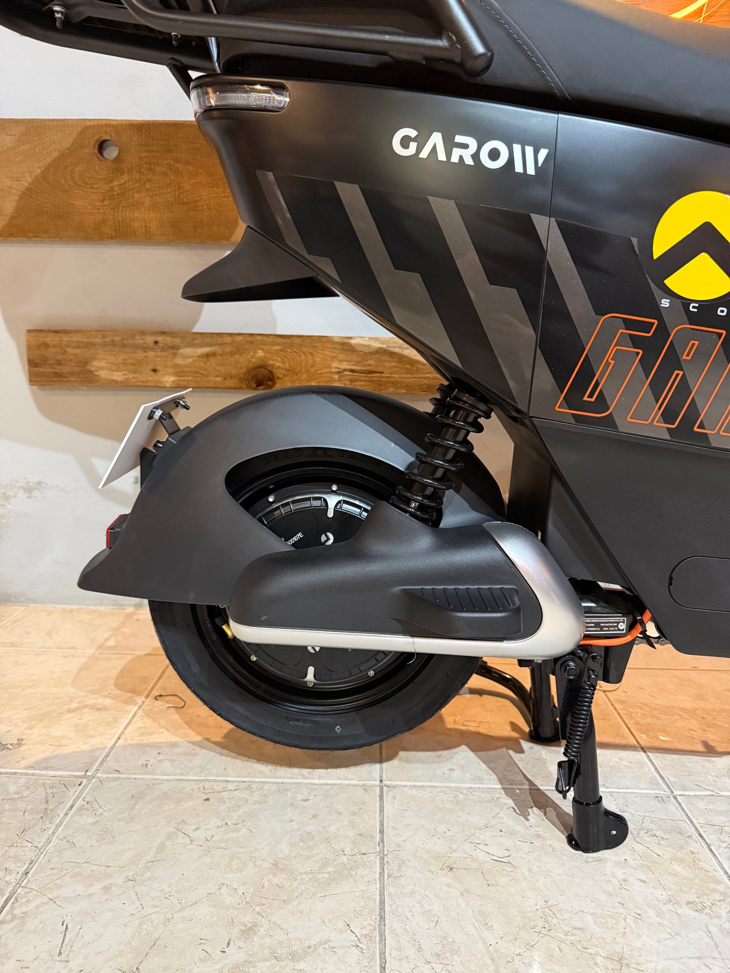 Scooter Elétrica Garow TZ100 72V