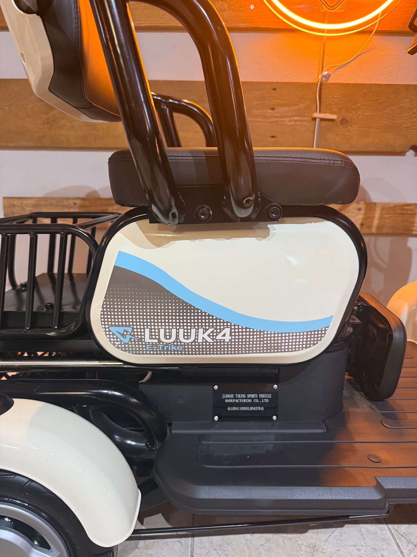 Quadriciclo Elétrico Seventeen Luuk 4