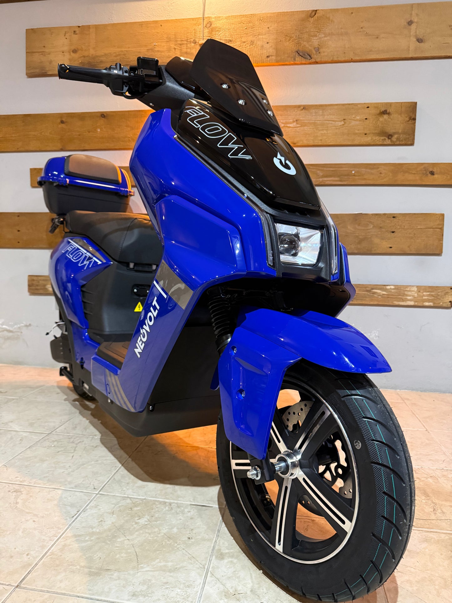 Neovolt Flow 72V Lítio