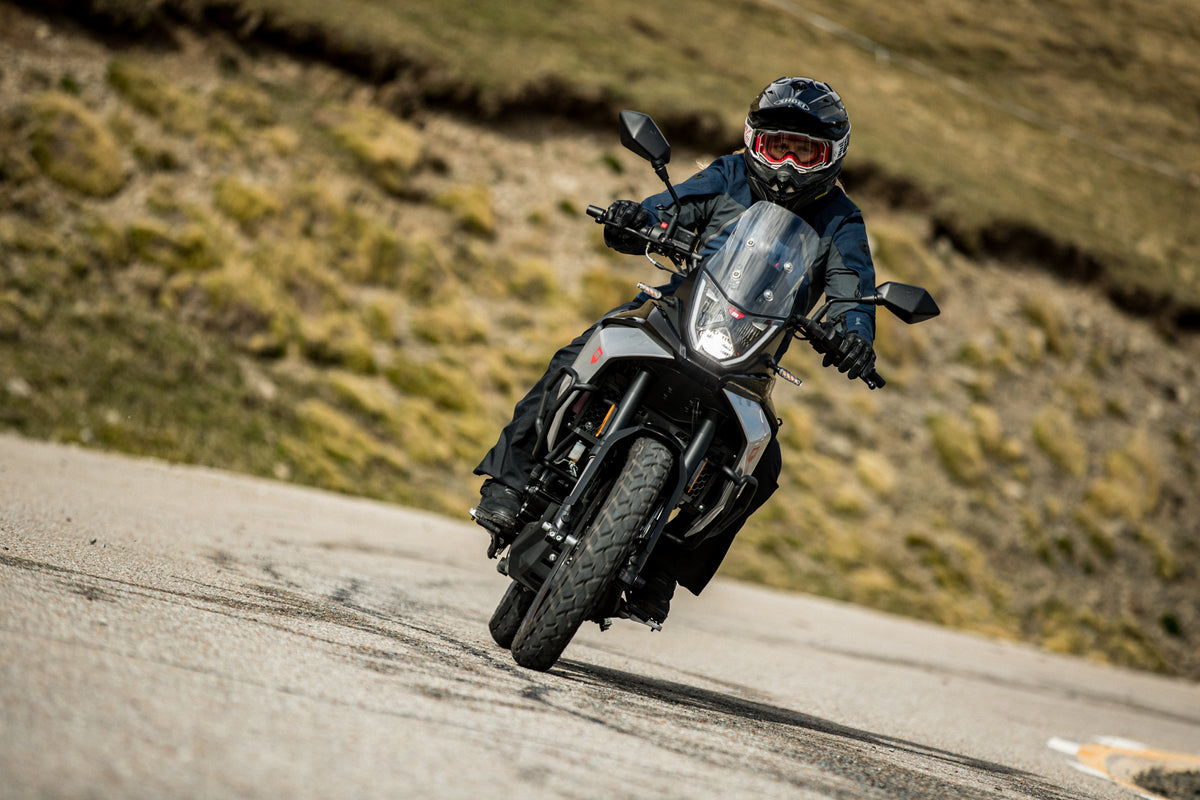 Macbor Montana Xr1 125 (oferta de 3 malas)