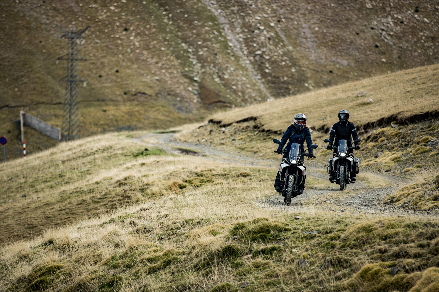 Macbor Montana Xr1 125 (oferta de 3 malas)