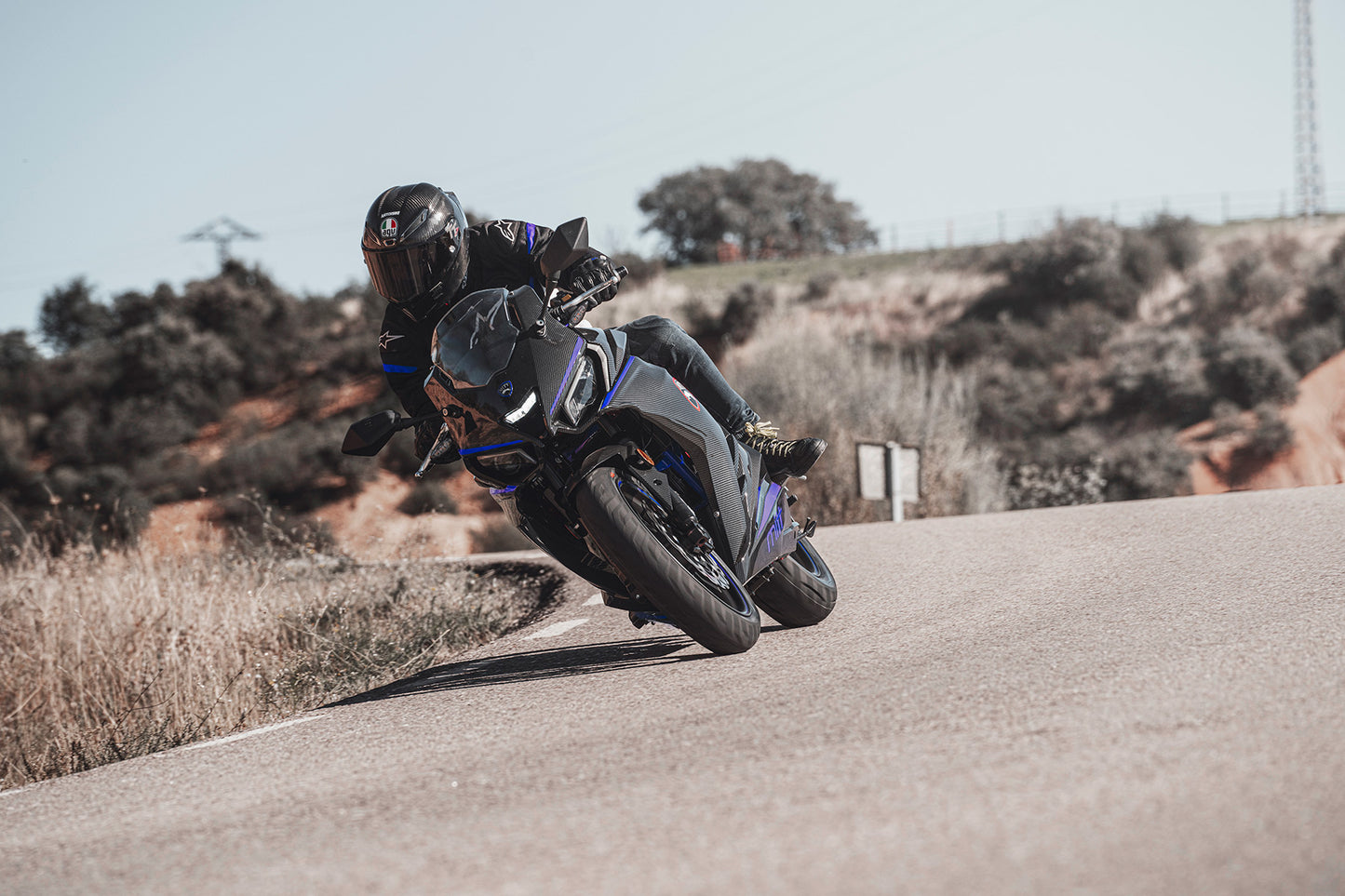 Mitt GP 125 Carbon
